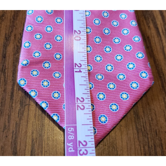 Tommy Hilfiger Men's Silk Blend Tie Pink Geometric Circle Pattern Necktie Tie - Picture 9 of 9